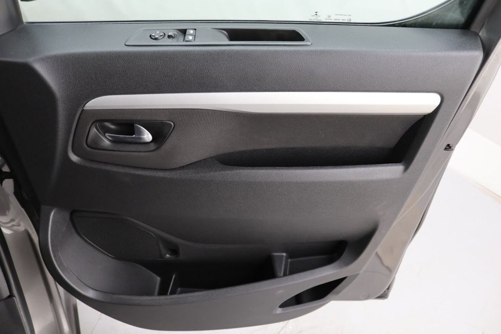 Used Toyota PROACE CITY Verso 2022 for sale - 76791971: Photo 27