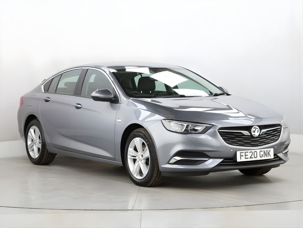 Used Vauxhall Insignia 2020 for sale - 77498391: Photo 2