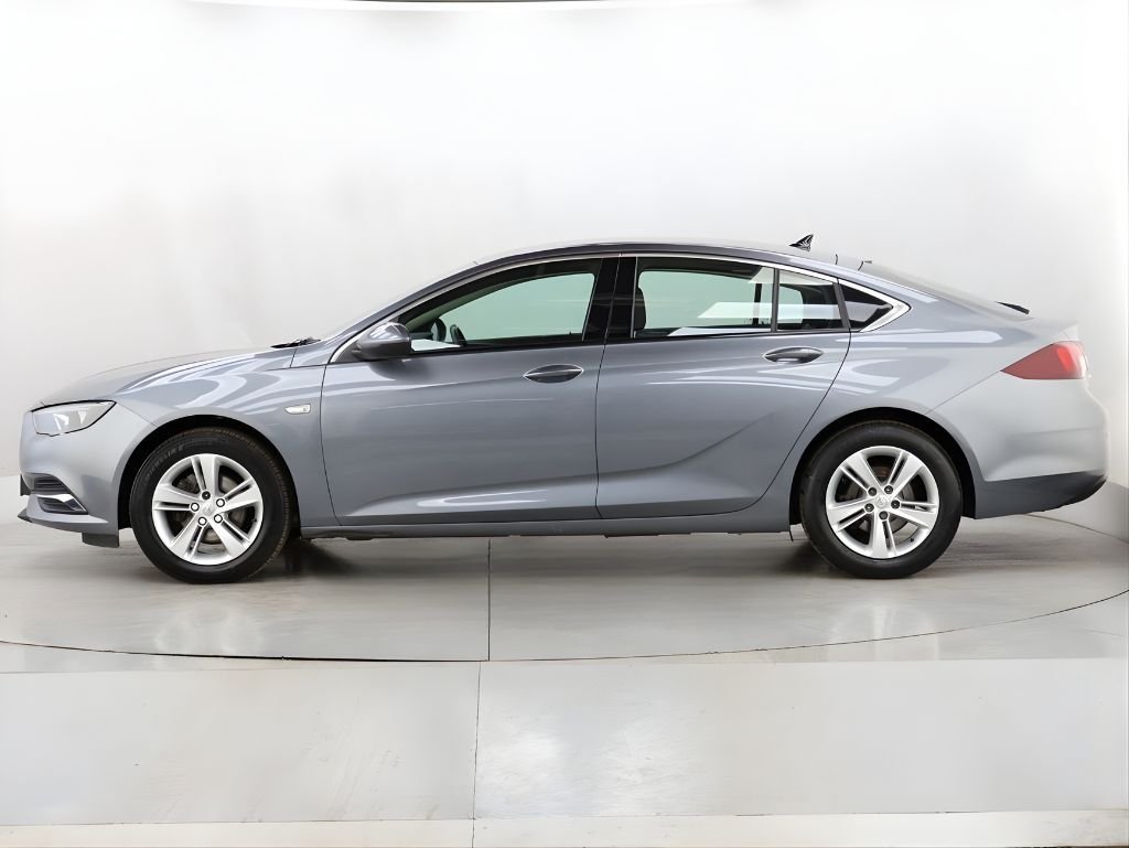 Used Vauxhall Insignia 2020 for sale - 77498391: Photo 6