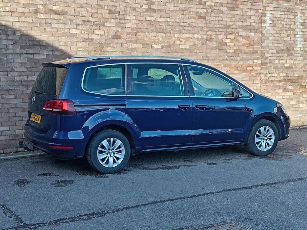 Used Volkswagen Sharan 2018 for sale - 77571816: Photo 3