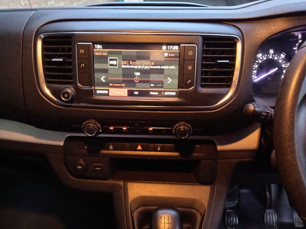 Used Citroen Space Tourer 2018 for sale - 76542156: Photo 5