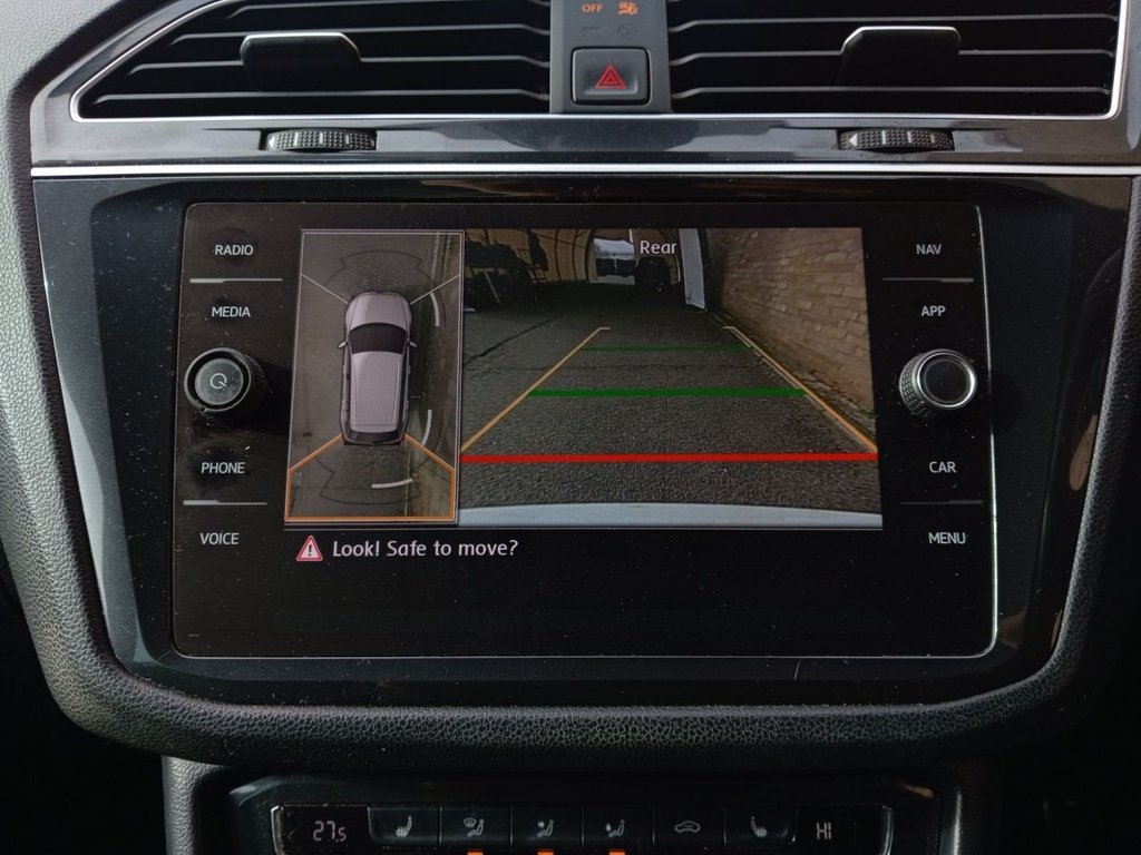 Used Volkswagen Tiguan 2020 for sale - 77748300: Photo 2