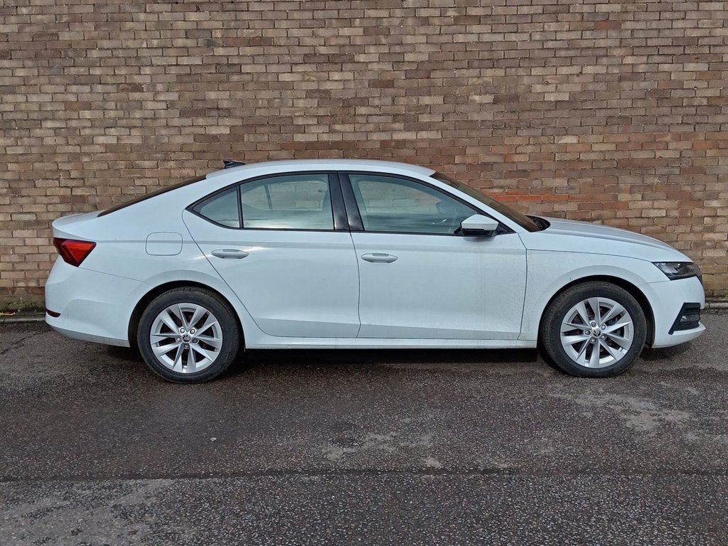 Used Skoda Octavia 2021 for sale - 77647989: Photo 2