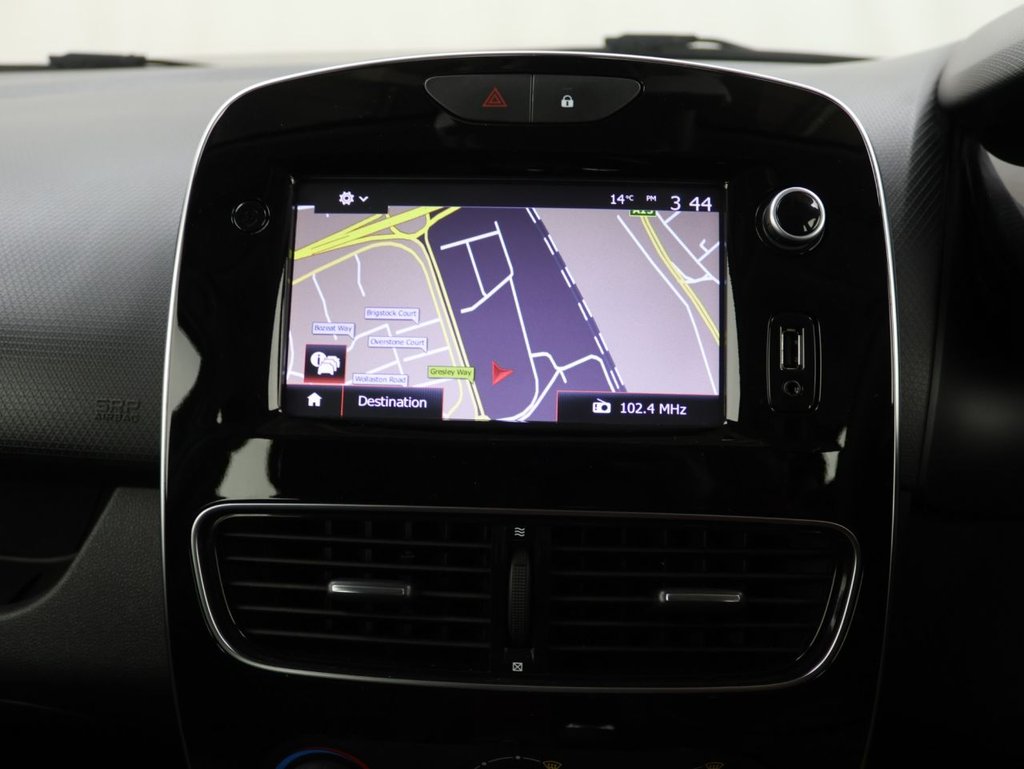 Used Renault Clio 2017 for sale - 76542074: Photo 14