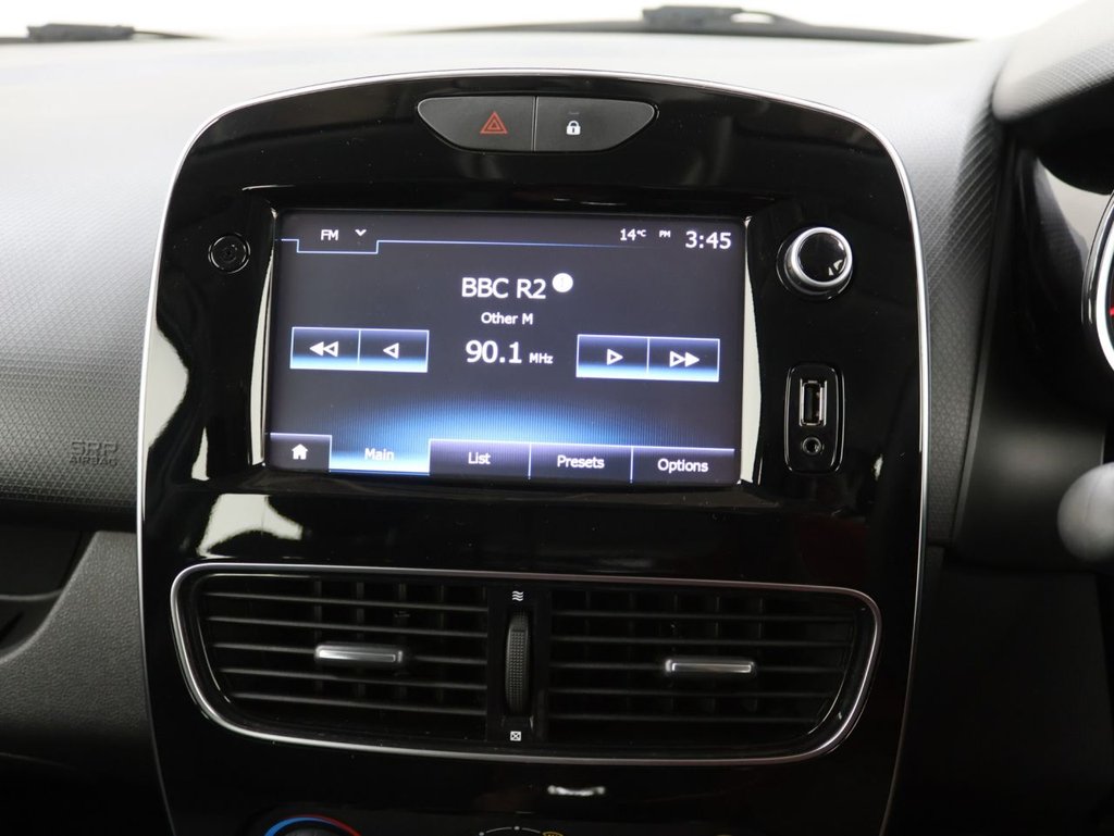 Used Renault Clio 2017 for sale - 76542074: Photo 15