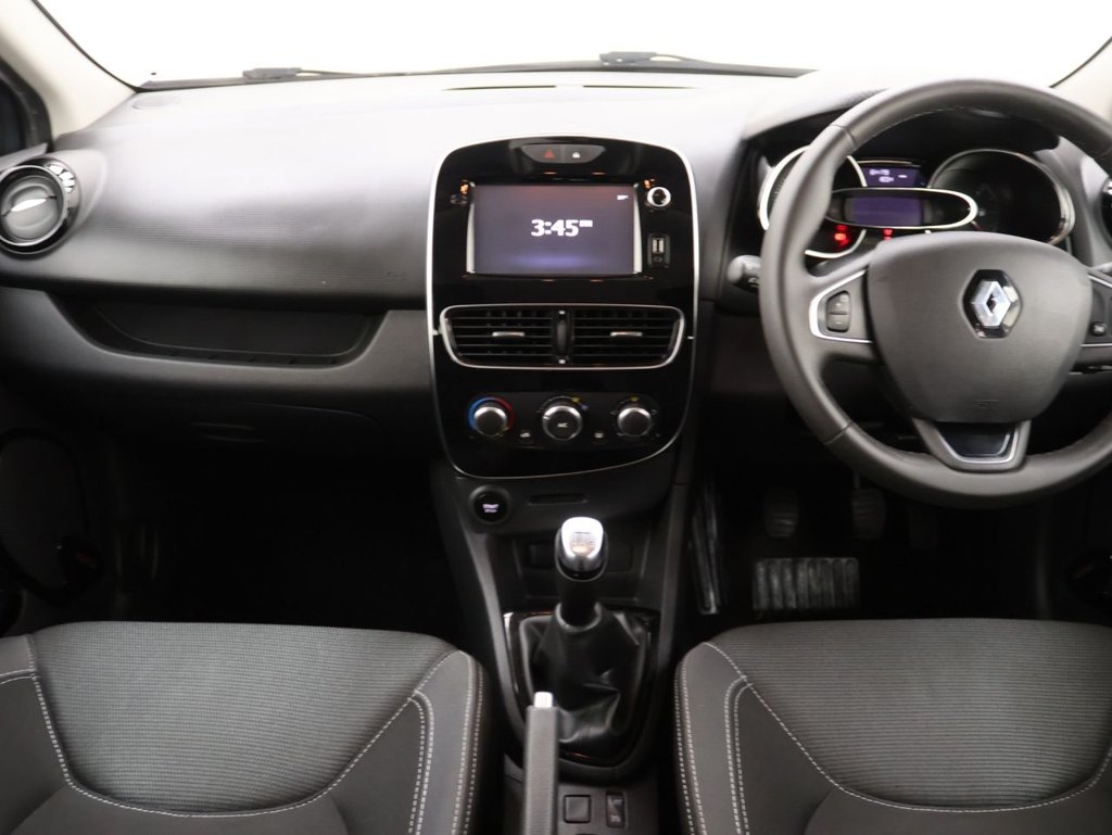 Used Renault Clio 2017 for sale - 76542074: Photo 17