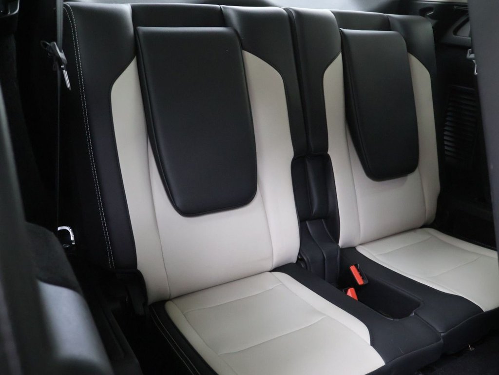 Used Land Rover Discovery Sport 2021 for sale - 76541970: Photo 21