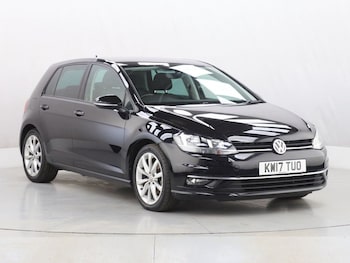 Used Volkswagen Golf 2017 for sale - 77621029: Photo