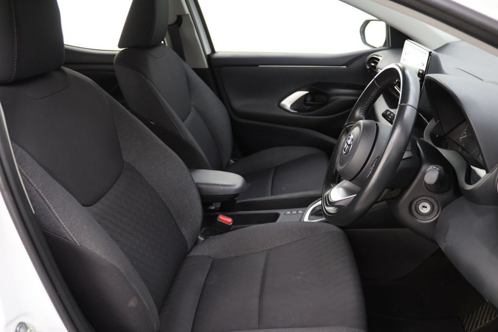 Used Toyota Yaris 2021 for sale - 76558804: Photo 12