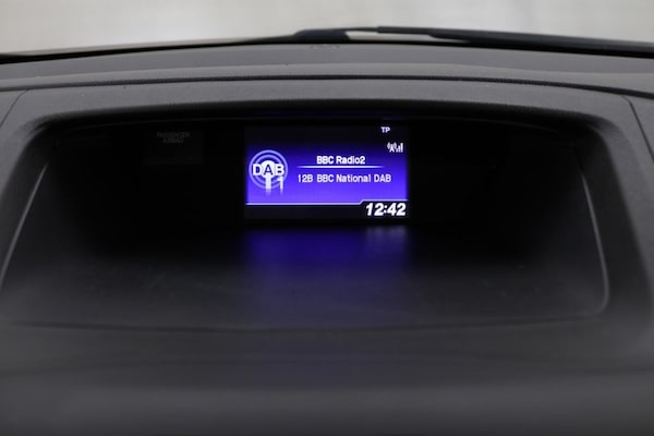 Used Honda CR-V 2015 for sale - 76301037: Photo 14