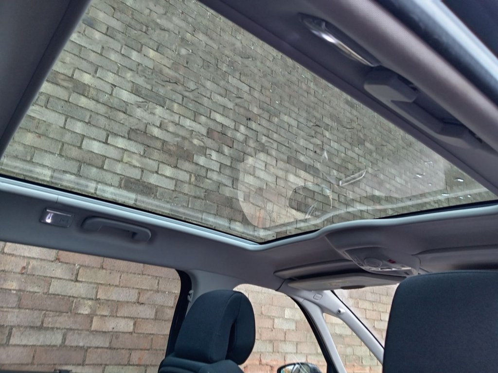 Used Citroen C4 Grand Picasso 2022 for sale - 76541997: Photo 2