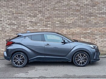 Used Toyota C-HR 2020 for sale - 77355980: Photo