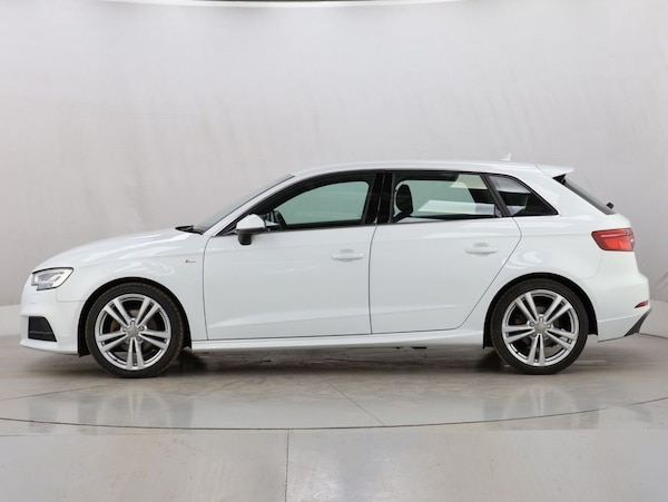 Used Audi A3 2018 for sale - 76301144: Photo 6