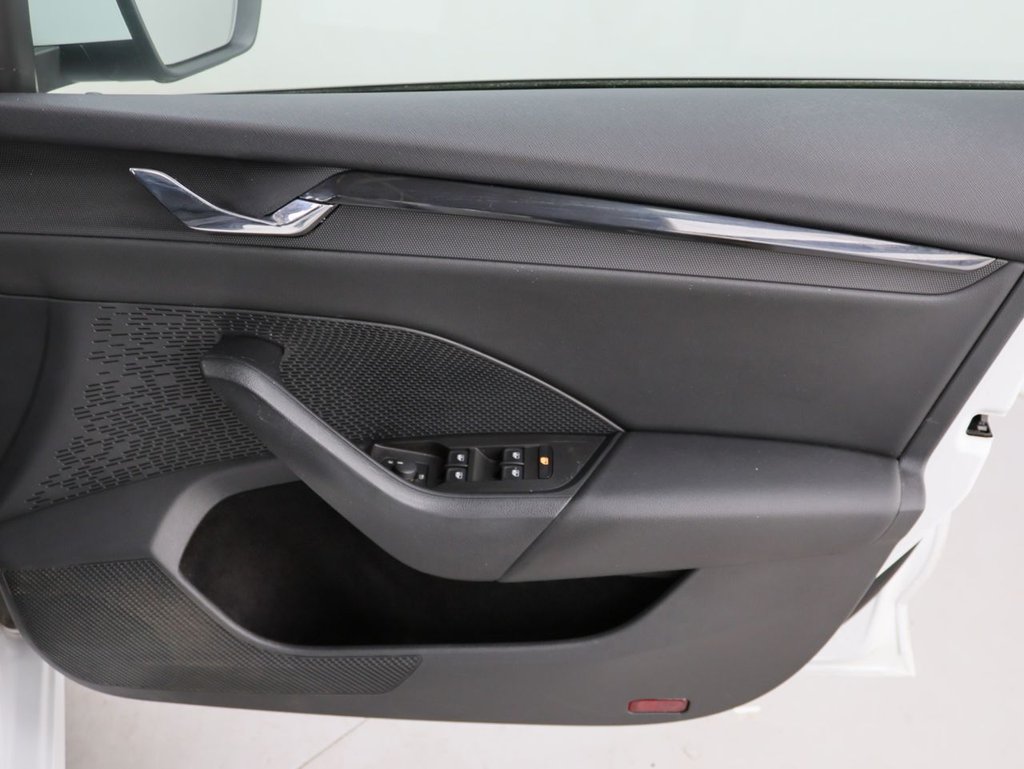 Used Skoda Octavia 2021 for sale - 76301155: Photo 26