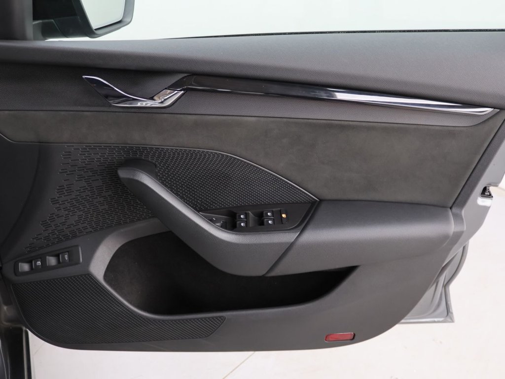 Used Skoda Octavia 2022 for sale - 77557675: Photo 27