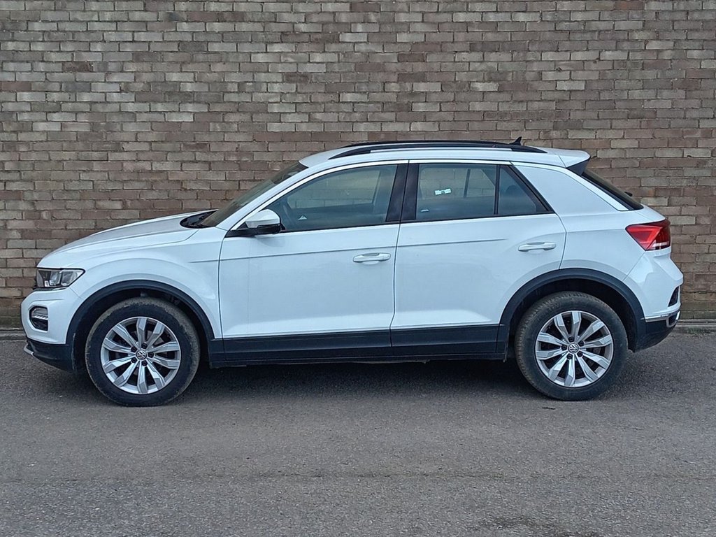 Used Volkswagen T-Roc 2020 for sale - 77849796: Photo 2