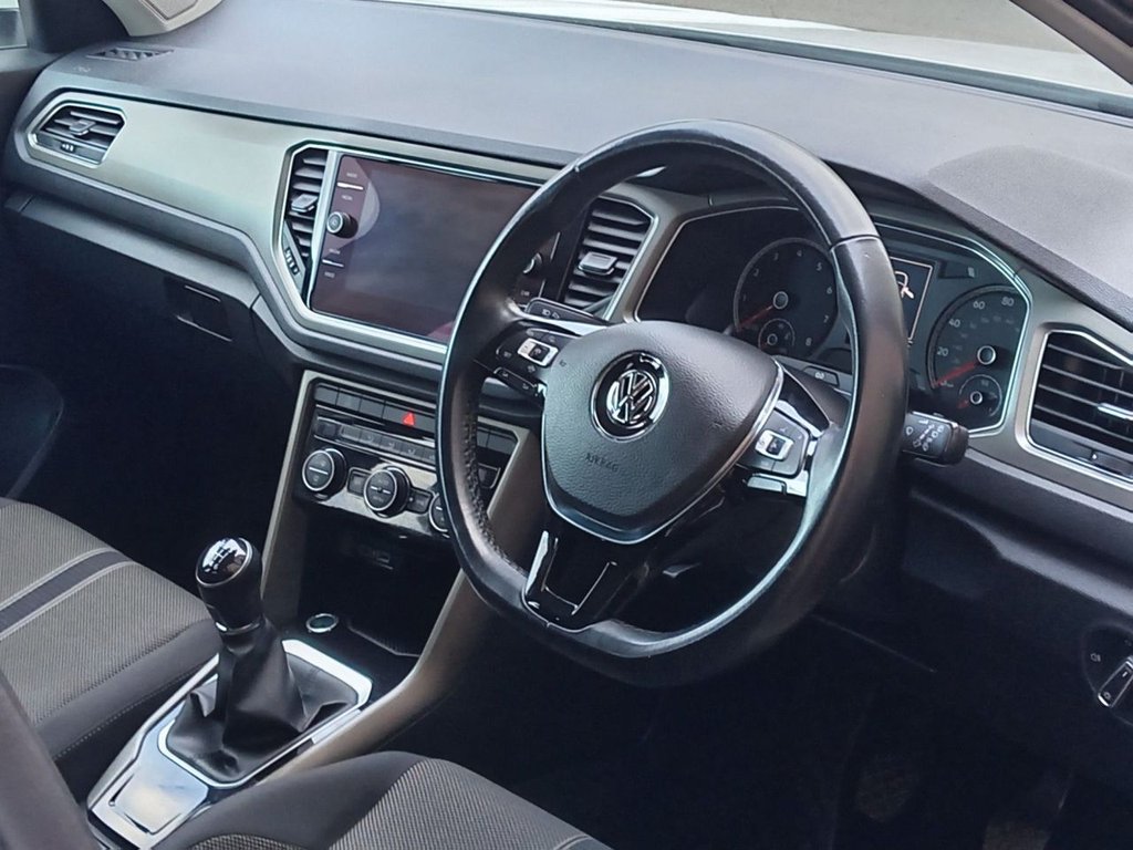 Used Volkswagen T-Roc 2020 for sale - 77849796: Photo 5