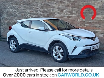 Used Toyota C-HR 2019 for sale - 77014264: Photo