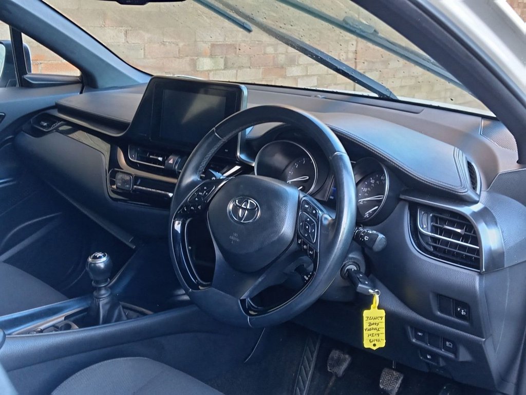 Used Toyota C-HR 2019 for sale - 77014264: Photo 5
