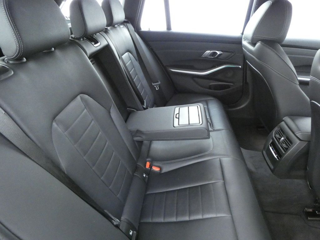 Used BMW 3 Series 2021 for sale - 76506035: Photo 20