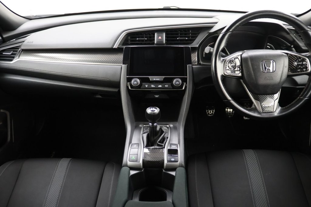 Used Honda Civic 2019 for sale - 76542199: Photo 18