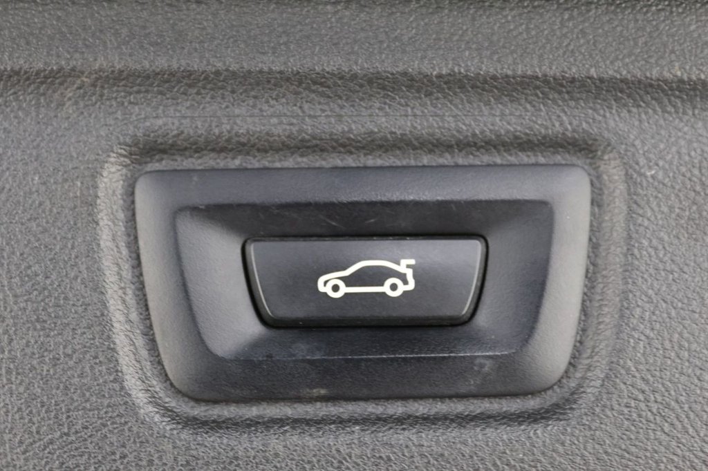 Used BMW 3 Series 2022 for sale - 76542071: Photo 26