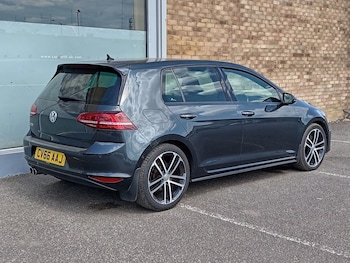 Used Volkswagen Golf 2017 for sale - 75487445: Photo