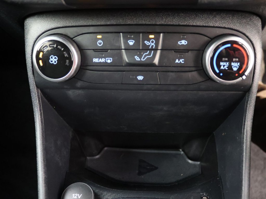 Used Ford Fiesta 2020 for sale - 76542189: Photo 13