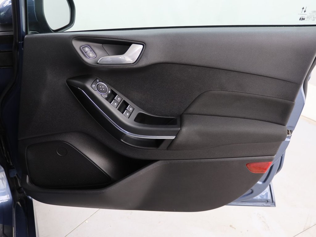 Used Ford Fiesta 2020 for sale - 76542189: Photo 26