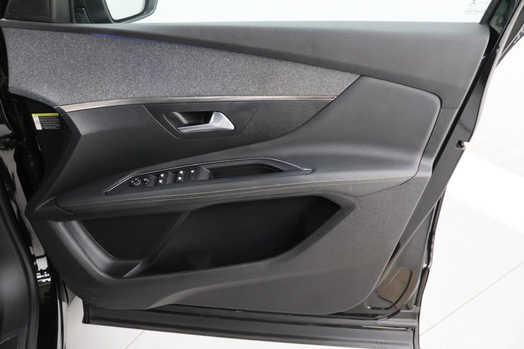 Used Peugeot 3008 2020 for sale - 77879459: Photo 30