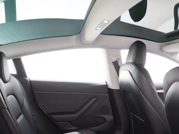Used Tesla Model 3 2023 for sale - 79527633: Photo