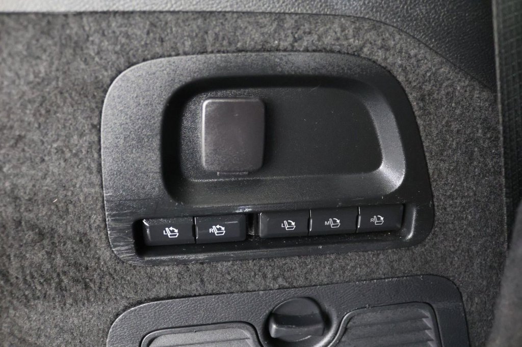 Used Ford Galaxy 2022 for sale - 77080392: Photo 27