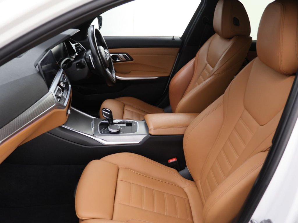 Used BMW 3 Series 2021 for sale - 76542079: Photo 23