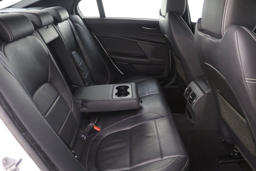 Used Jaguar XE 2018 for sale - 77287779: Photo 16