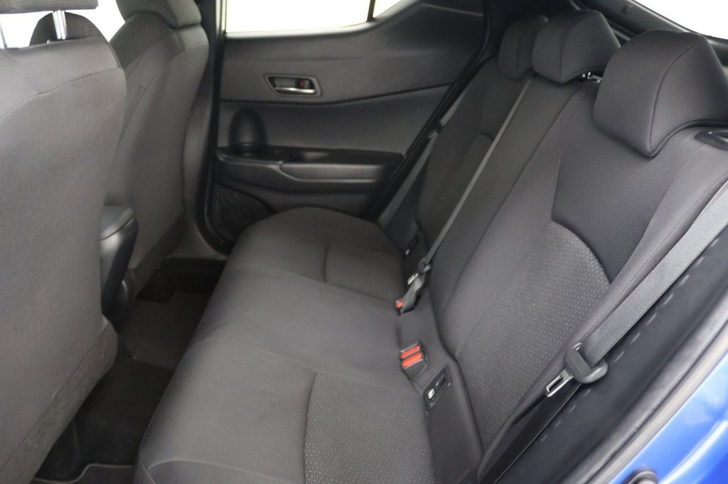 Used Toyota C-HR 2019 for sale - 76841027: Photo 21