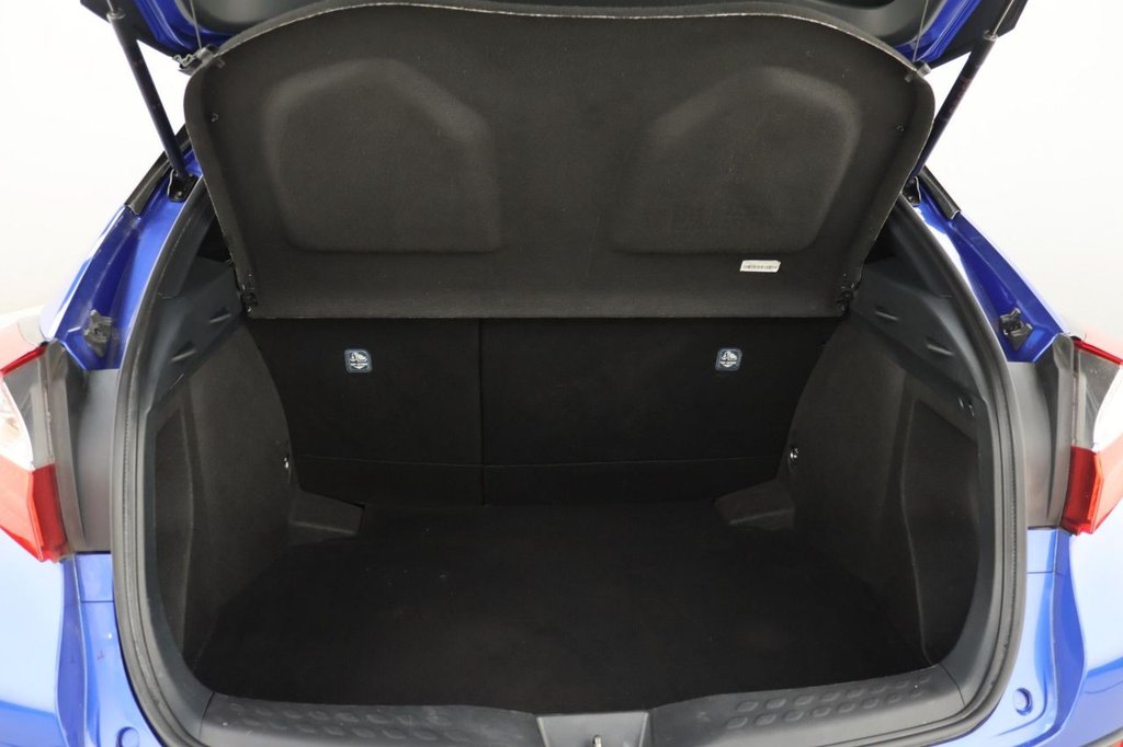Used Toyota C-HR 2019 for sale - 76841027: Photo 26