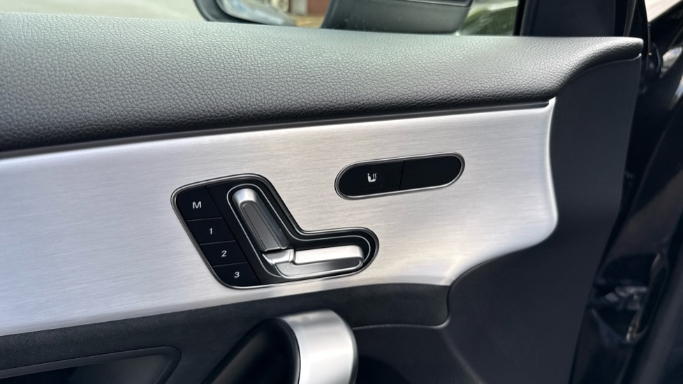 Used Mercedes-Benz A-Class 2024 for sale - 76273063: Photo 42