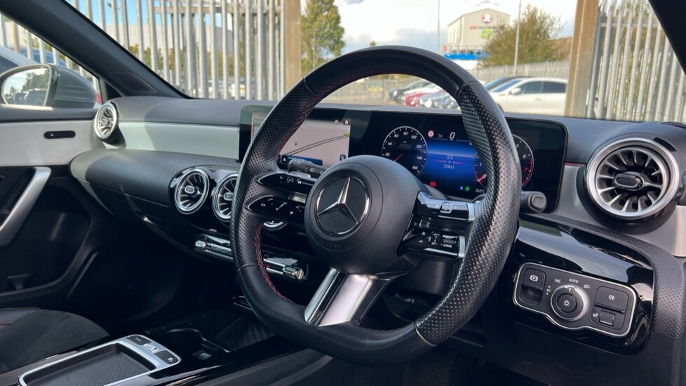 Used Mercedes-Benz A-Class 2023 for sale - 75751417: Photo 3