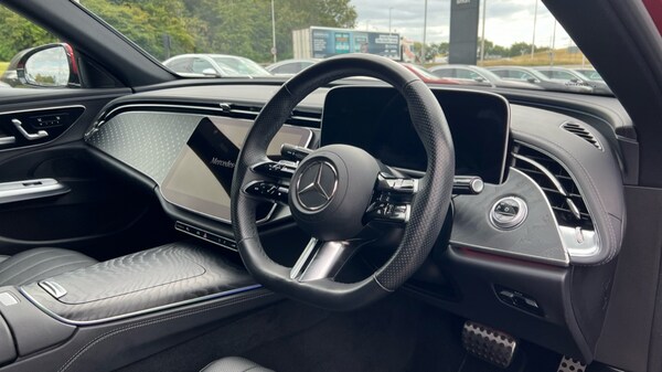 Used Mercedes-Benz E-Class 2024 for sale - 75558636: Photo 3