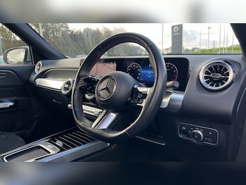 Used Mercedes-Benz GLB 2025 for sale - 76261651: Photo