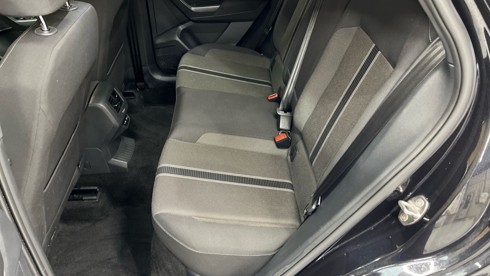 Used Volkswagen T-Roc 2021 for sale - 77013112: Photo 14