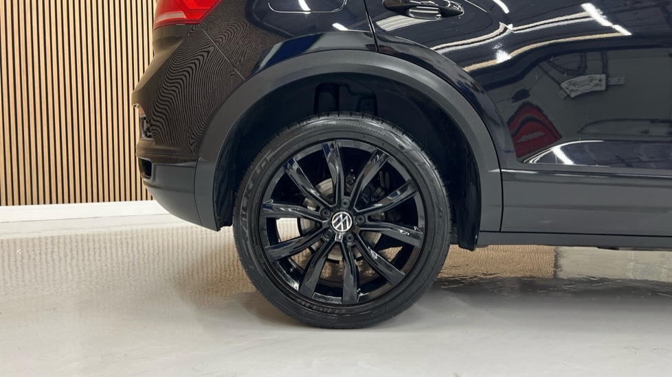 Used Volkswagen T-Roc 2021 for sale - 77013112: Photo 19