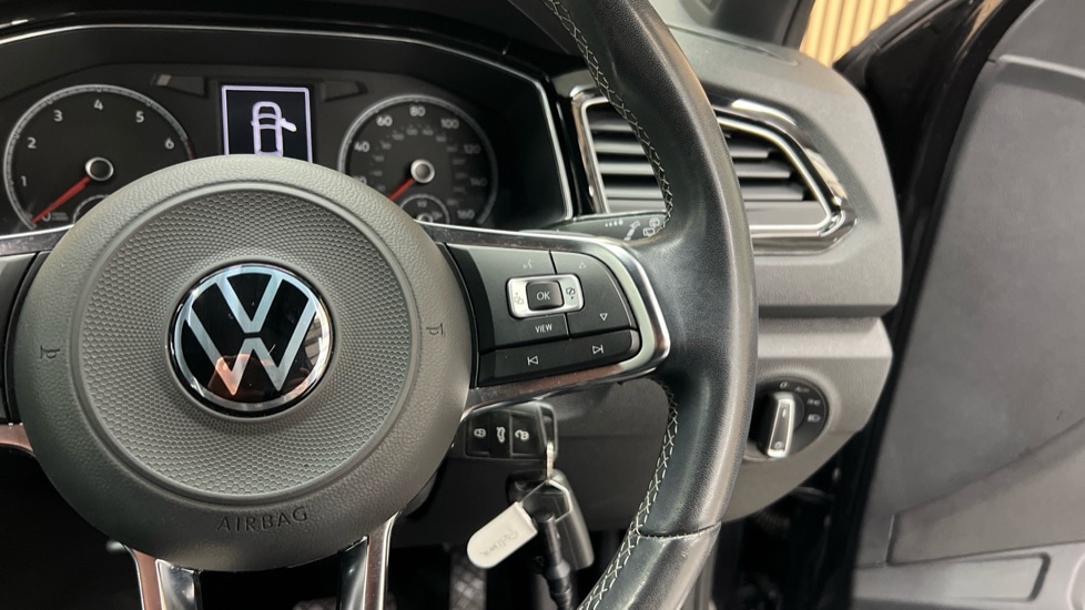 Used Volkswagen T-Roc 2021 for sale - 77013112: Photo 27