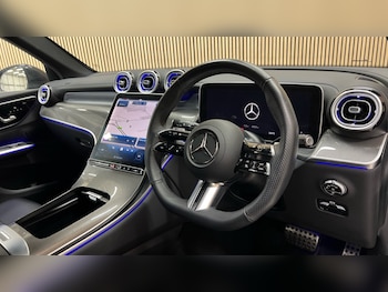 Used Mercedes-Benz GLC 2024 for sale - 76834977: Photo