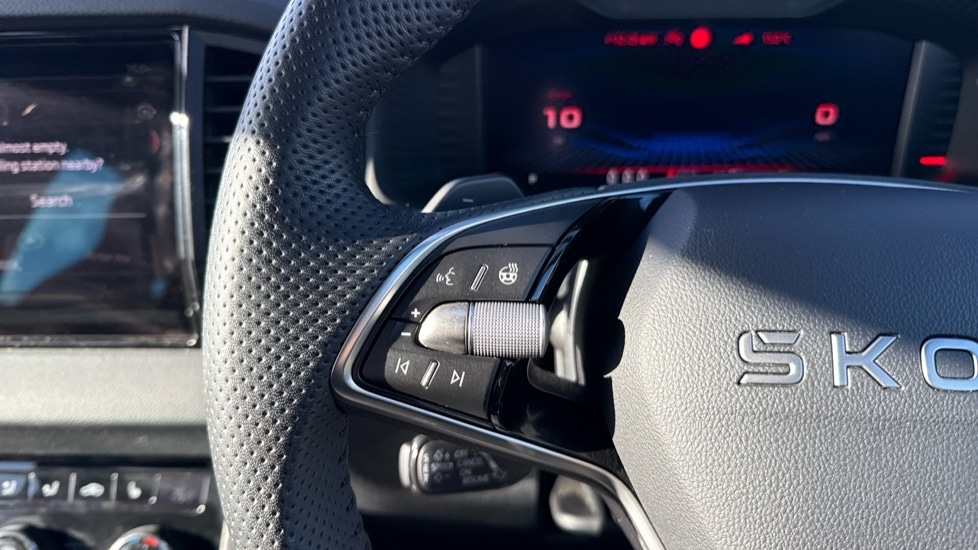 Used Skoda Karoq 2025 for sale - 76265474: Photo 23