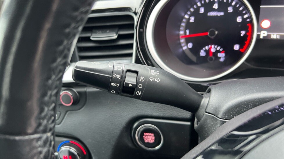 Used Kia Ceed 2019 for sale - 76563811: Photo 39