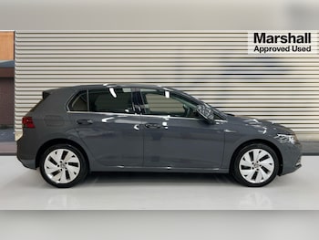 Used Volkswagen Golf 2020 for sale - 77067815: Photo