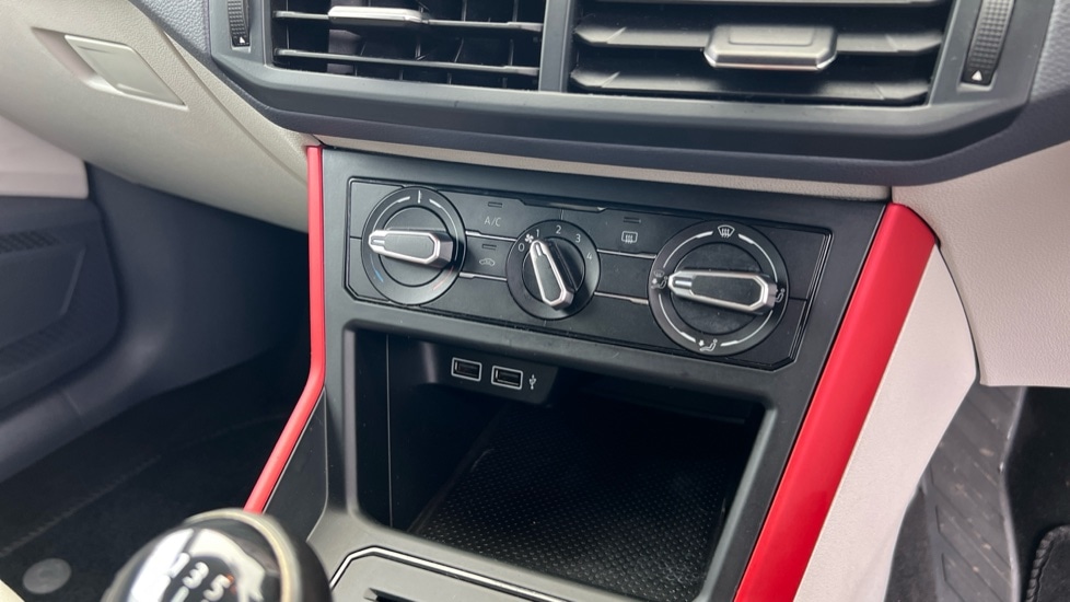 Used Volkswagen Polo 2019 for sale - 76869824: Photo 52