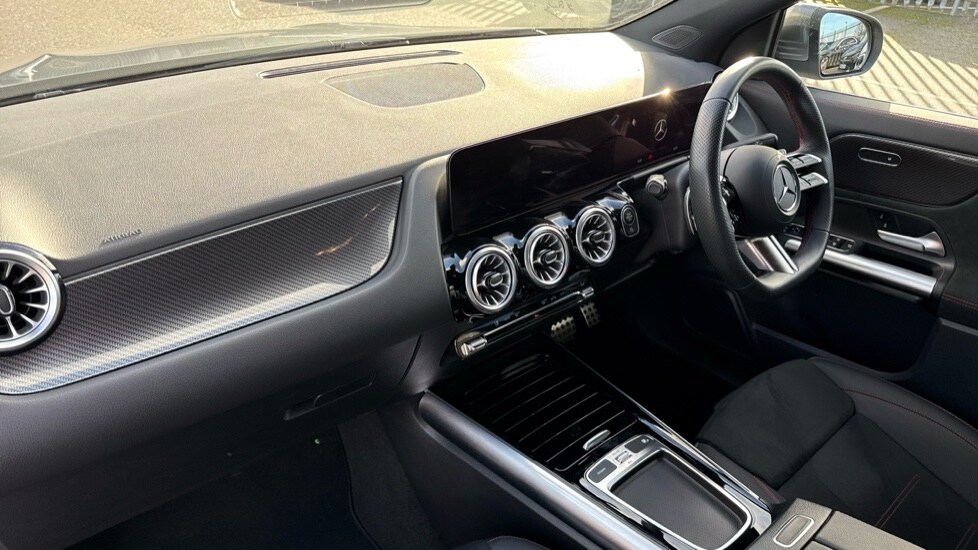 Used Mercedes-Benz GLA 2024 for sale - 76302373: Photo 11