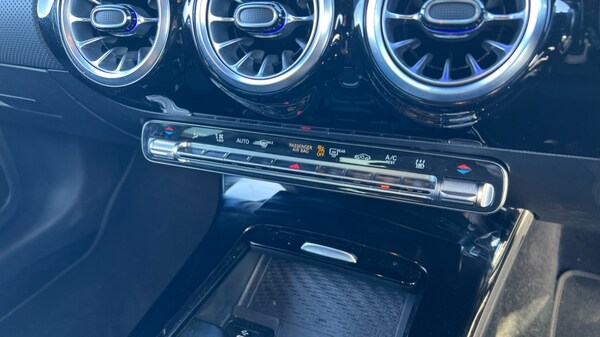 Used Mercedes-Benz CLA 2024 for sale - 75996993: Photo 34